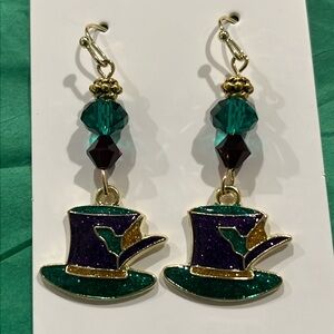 🌻3/$15 Mardi Gras Charm Earrings-NWOT